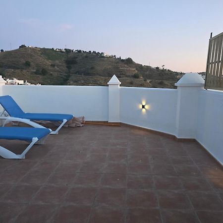 Penthouse With Hot Tub And Air Conditioning Offering Breathtaking Panoramic Mountain And Sea Views Cómpeta Zewnętrze zdjęcie